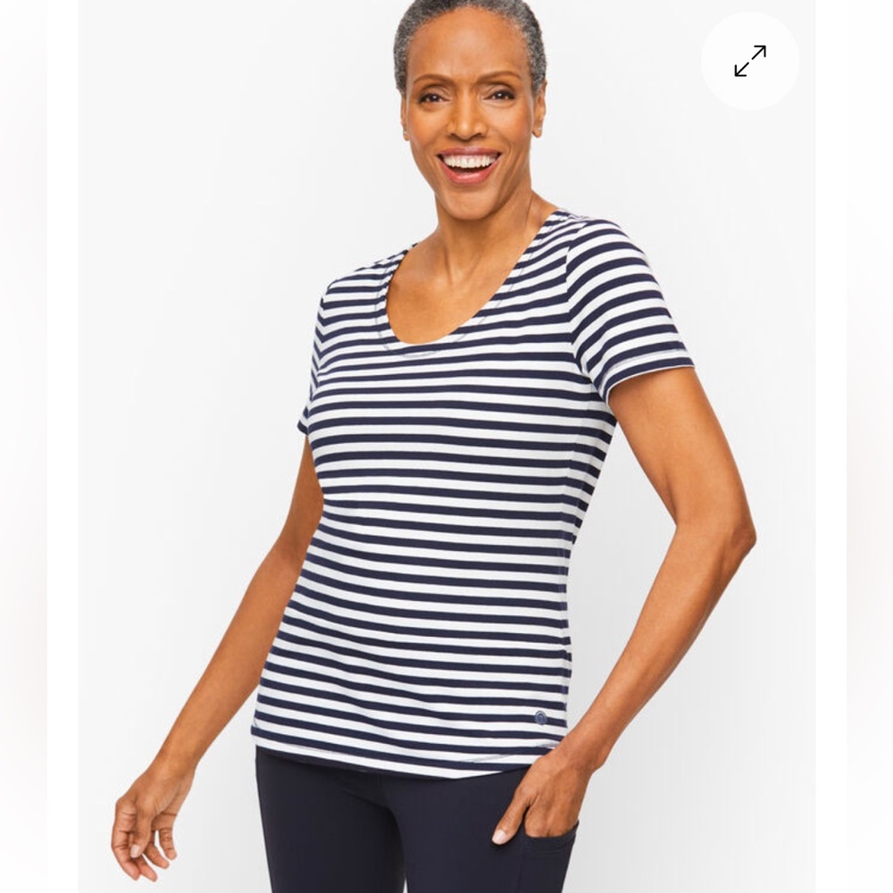 Talbots Scoop Neck Short Sleeve Tee- Conch Stripe in Indigo. Size 2X